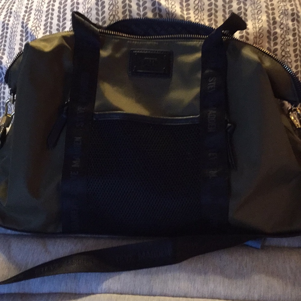 Steve Madden overnight bag